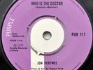 JON PERTWEE DR. WHO IS THE DOCTOR 1972 UK PURPLE WORZEL GUMMAGE 45