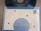 45 tours - JOHNNY HALLYDAY- MADE IN GRÈCE