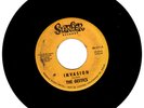 THE GESTICS  1964 Surfer 45 INVASION/ROCKIN' FURY Rare Garage/Surf Instrumental