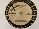 Rare Ranchera 45 LAS JILGUERILLAS Chiquita Pero Picoso/Me Rio Del Mundo Columbia