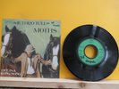 JETHRO TULL - Moths / Life is a Long Song 7