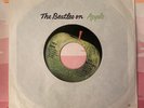 BEATLES 45.  Canada  1968.  HEY JUDE.  REVOLUTION.  Apple 2276.  1st Press.  EX.