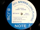 LP - BLUE NOTE 84187-LARRY YOUNG-INTO SOMETHING-STEREO-NYUSA-RVG-R - DISC ONLY