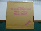 ALICE COOPER MUSCLE OF LOVE. NEAR MINT  W/ INSERTS.  LP