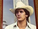 LP  George Strait MCA 27092 Strait Country M-