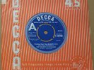 Mighty Avengers/ Walking Thru' The Sleepy City Decca F.12198 Uk Orig Promo 7Inch