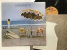 NEIL YOUNG ON THE BEACH Japan LP [99965AR]