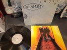 Rare - Def Leppard - The Vault - 1995 UK First Press (Near Mint)