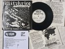 BLITZKRIEG - LEST WE FORGET EP + INSERT 1982 UK NO FUTURE LABEL PUNK
