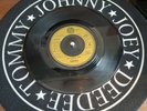RAMONES BLITZKRIEG BOP VINYL 7