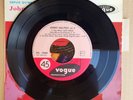 D - Very Rare Johnny Hallyday EP ROUND CENTERING TONGUE NO PRICE with ACCENT^