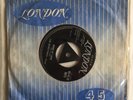 The Monotones - Book Of Love / You Never Loved Me 7