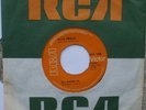 Elvis Presley - All Shook Up / Heartbreak Hotel - RARE 1970 Orange Label Reissue
