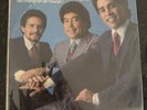 TOMMY OLIVENCIA “ UN TRIANGULO ‎DE TRIUNFO” TH RECORDS/VEN PRESS/VEA Y LEA