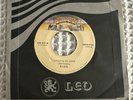 KISS EL SALVADOR Single 7” HARD LUCK WOMAN/CALLING DR LOVE