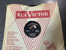 78 rpm record, Elvis Presley, All Shook Up/That's When Your Heartaches Begin