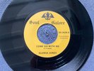 GLORIA JONES 