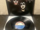KISS-Debut Album-1975 UK Pressing-EMI Records-CBC 4003