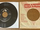 ELVIS PRESLEY - That's All Right/Blue Moon of Kentucky. 45 rpm 1955 M-