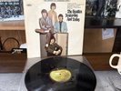 THE BEATLES - YESTERDAY AND TODAY - 1971 VINYL LP APPLE ST-2553 - VG+ CONDITION