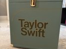 TAYLOR SWIFT MIDNIGHTS VINYL COLLECTOR'S CASE BLUE LIMITED EDITION