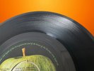 The Beatles - Hey Jude / Revolution - 7