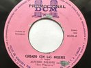 ALFREDO PELUFFO CON LOS PLAYEROS  CUIDADO CON LA MUJERES ACORDEON CUMBIA