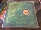 ALICE COOPER / BILLION DOLLAR BABIES / VINYL LP / VG+ AUTOGRAPHED