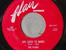 THE FLAIRS   She Loves To Dance / My Darling, My Sweet   FLAIR 1067
