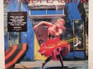 CYNDI LAUPER / SHE'S SO UNUSUAL US PRESSING LP W/INNER, SHRINK, HYPE STICKER