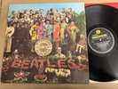 PMC 7027 The Beatles Sgt. Pepper Mono yellow black Parlophone LP