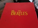 THE BEATLES Singles Box Set w/ 4 x Vinyl 7