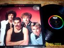 QUEEN 12