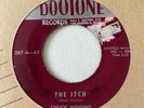 Mod R&B Blues Tittyshaker 45 CHUCK HIGGINS The Itch/Gambling Woman Dootone HEAR