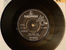 BEATLES 45.  INDIA. 1963.  SHE LOVES YOU.  I’LL GET YOU.  Parlophone R-5055. EX.
