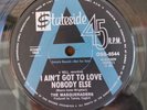 THE MASQUERADERS I Got It / I Ain't Got To Love Nobody Else - Oz STATESIDE Soul