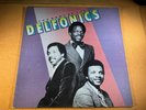 B6-90 THE DELFONICS Best Of - 1984 - ARISTA AL 5-8095 - RECORD - R&B / SOUL