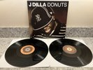 J Dilla – Donuts ; 2020 2XLP EX