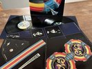ELECTRIC LIGHT ORCHESTRA / OUT OF THE BLUE   1977 Jet Records w Spaceship/Poster