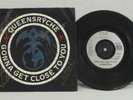 QUEENSRYCHE SIGNED BY ALL 5 RARE AUTOGRAPH UK VINYL 45 GONNA GET CLOSE TO YOU