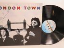 Signed Denny Laine Wings London Town 1976 LP Capitol Records SW-11777