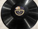 D01-78 tours -Frank Trumbauer and his Orchestra Happy Feet / I Like To Do