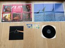 Pink Floyd – Dark Side of the Moon LP UK Harvest SHVL804 posters+stickers A5/B5