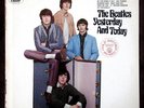 Beatles LP Yesterday and Today Green Target Straight Transfer from MONO Label NM