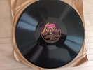 Disque 78 tours Swing. Django Reinhardt. Blue lou. R vingt six. S.W 259.