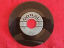 6-Buddy Holly 45s on Coral, Peggy Sue, Heartbeat, Raining In My Heart, True Love