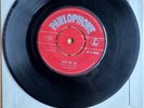 Beatles - Love Me Do. Parlophone Single 7”. 1st Pressing 1962 VG.