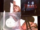 SABRINA CARPENTER Man's Best Friend SIGNED & SEALED Light Blue + 2 Vinyl Singles