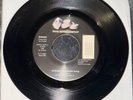 Weezer Undone The Sweater Song  / Holiday 7” Vinyl 45 RPM DGC DGCS-19378-A 1994