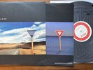 PEARL JAM YIELD Original US 1st Press Vinyl LP 1998 with inserts and Sticker EX